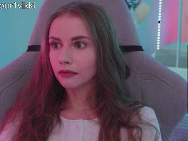 -VikkiL0vesCheese-