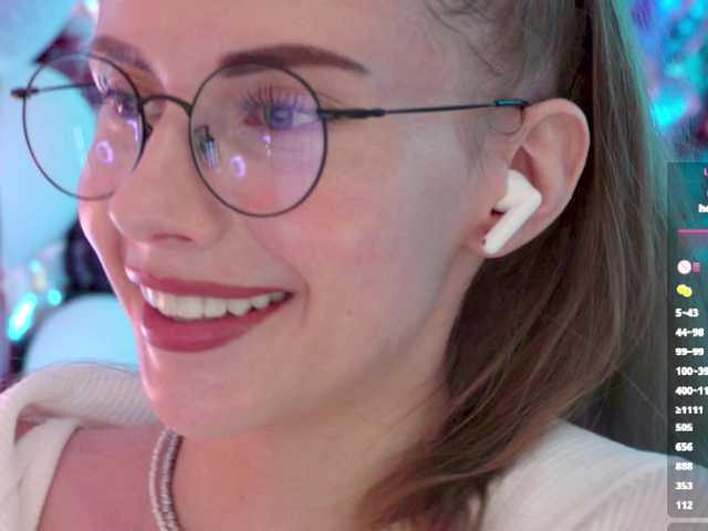 VikkiExtraCheese