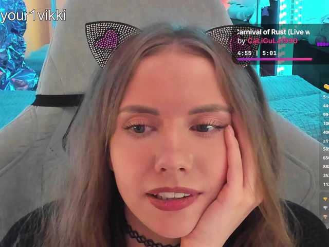-VikkiL0vesCheese-