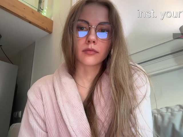 -VikkiL0vesCheese-