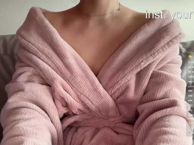 VikkiExtraCheese