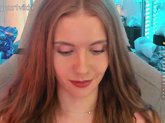 VikkiExtraCheese live webcam show