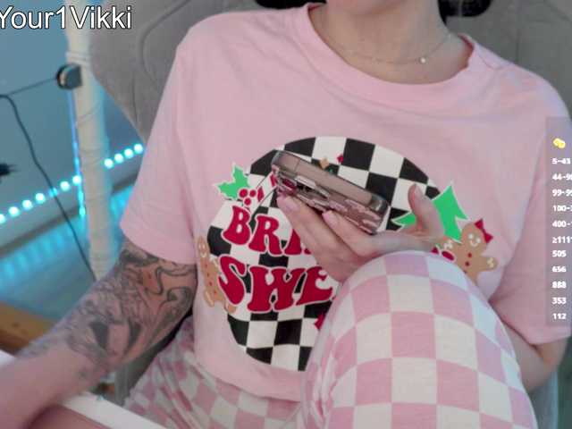 -VikkiL0vesCheese-