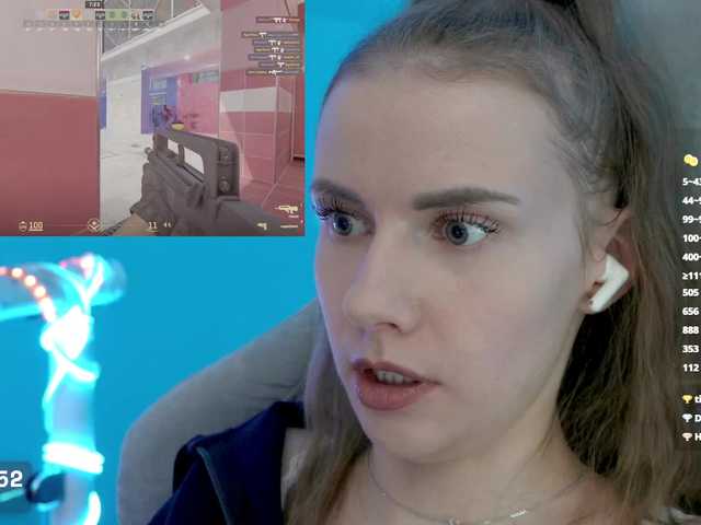 VikkiExtraCheese