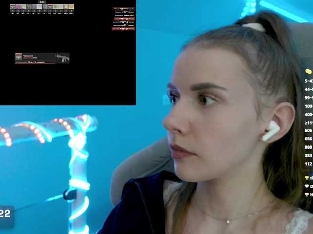 VikkiExtraCheese