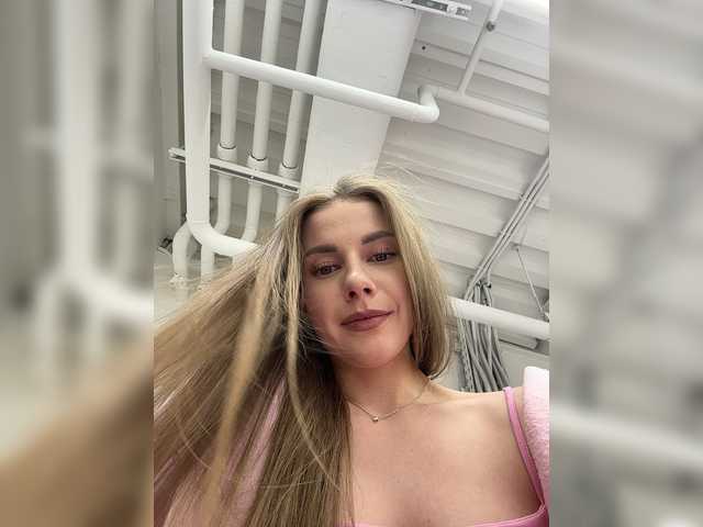 VikkiExtraCheese