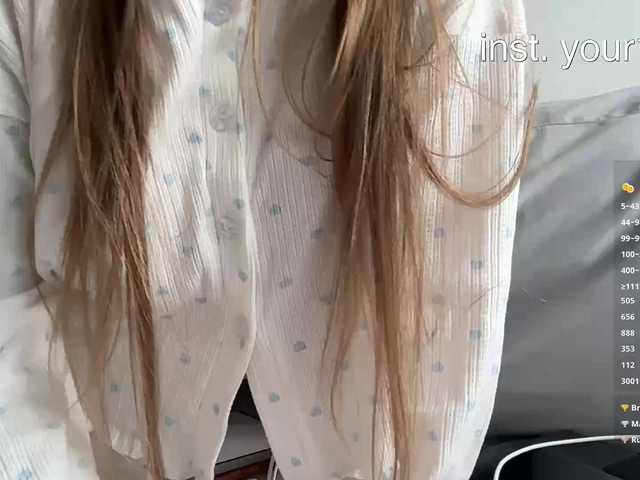 -VikkiL0vesCheese- live cam on BongaCams