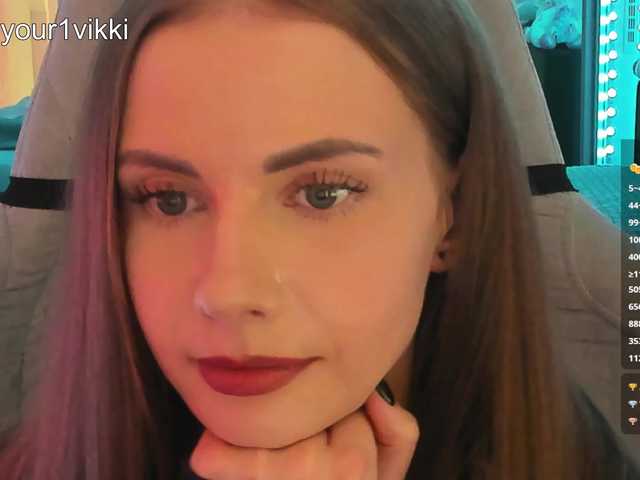 -VikkiL0vesCheese-