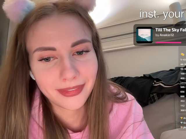 -VikkiL0vesCheese- live webcam show