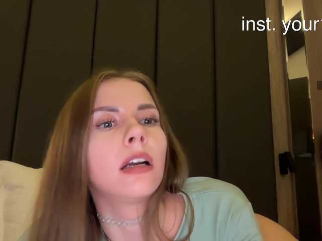 -vikkil0vescheese- live sex