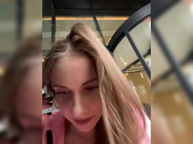 VikkiExtraCheese