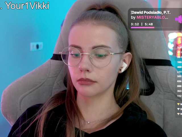 -VikkiL0vesCheese- live cam on BongaCams