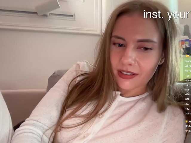 -VikkiL0vesCheese-