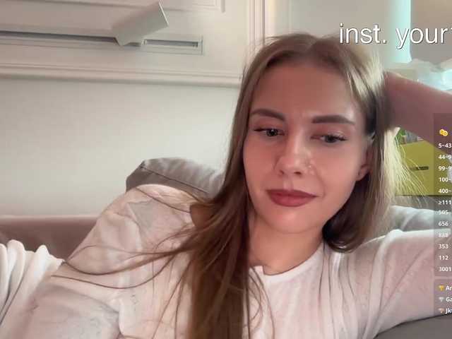 -VikkiL0vesCheese-