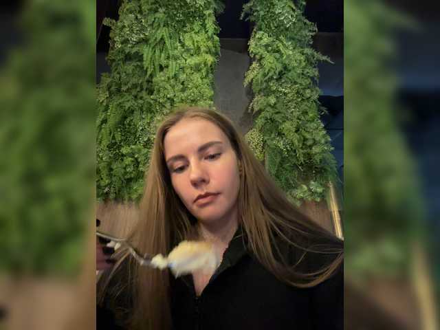 -VikkiL0vesCheese-