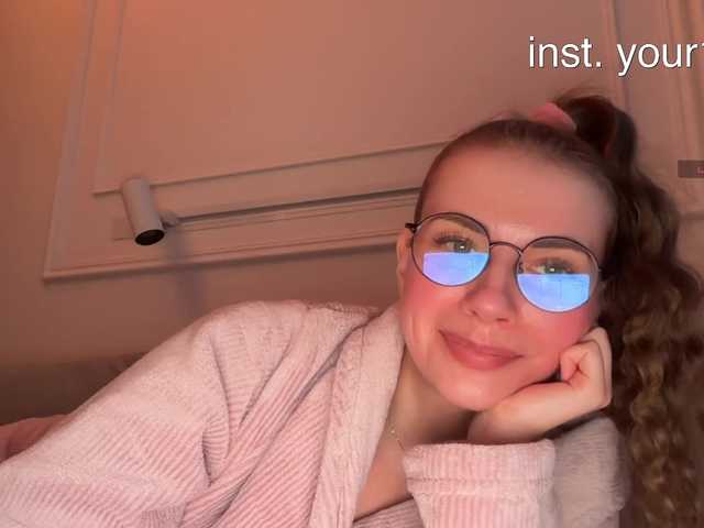 VikkiExtraCheese
