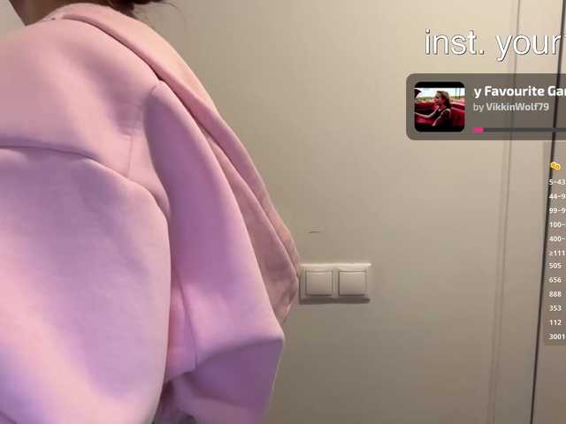 VikkiExtraCheese
