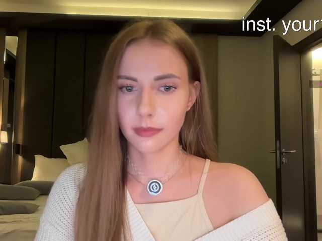 VikkiExtraCheese