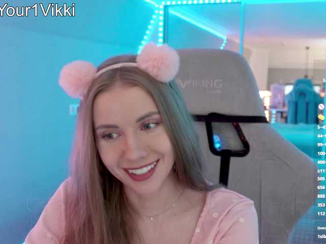 -VikkiL0vesCheese-
