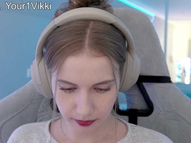 VikkiExtraCheese