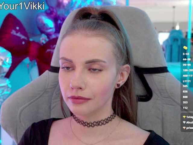 -VikkiL0vesCheese- live cam on BongaCams