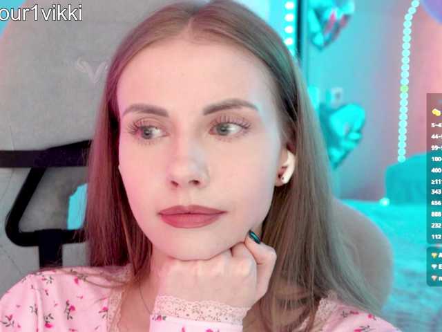 -VikkiL0vesCheese-