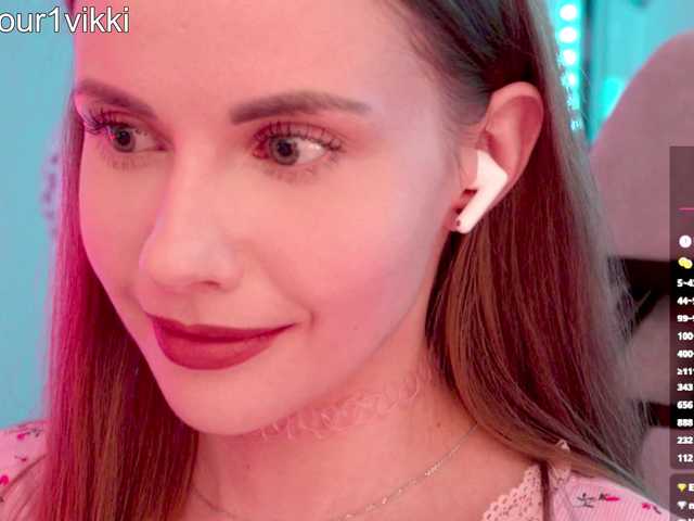 VikkiExtraCheese