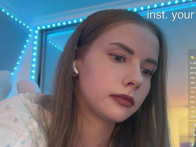 Live трансляция VikkiExtraCheese - slutnetki.online