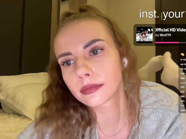 -VikkiL0vesCheese-