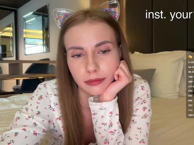 VikkiExtraCheese