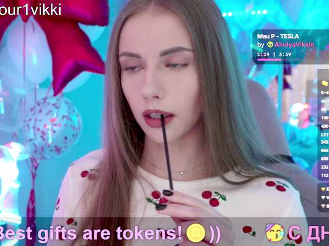 -VikkiL0vesCheese-