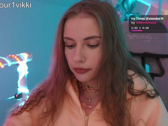 -VikkiL0vesCheese-