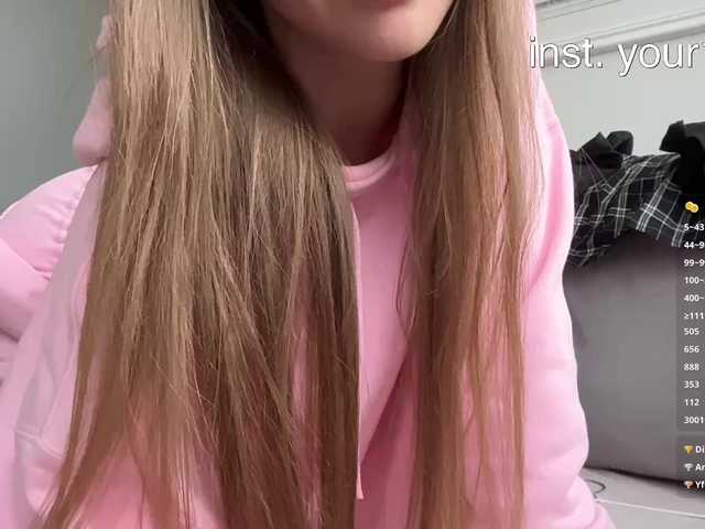-VikkiL0vesCheese-