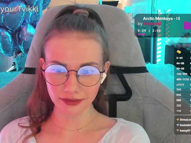-VikkiL0vesCheese-