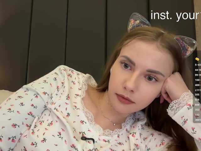 VikkiExtraCheese