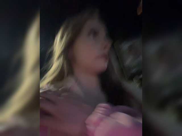 VikkiExtraCheese