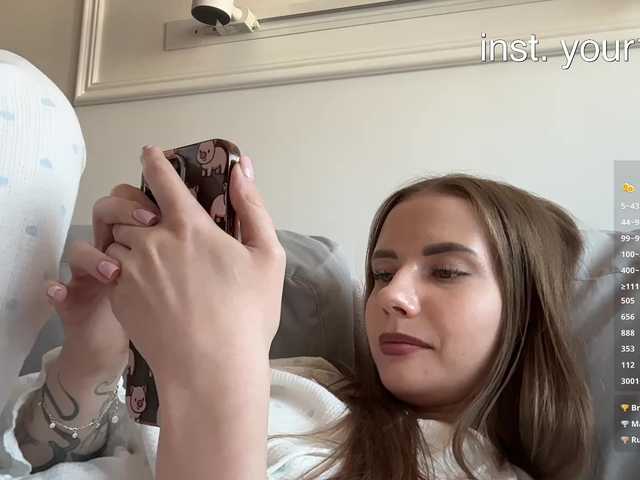 -VikkiL0vesCheese-