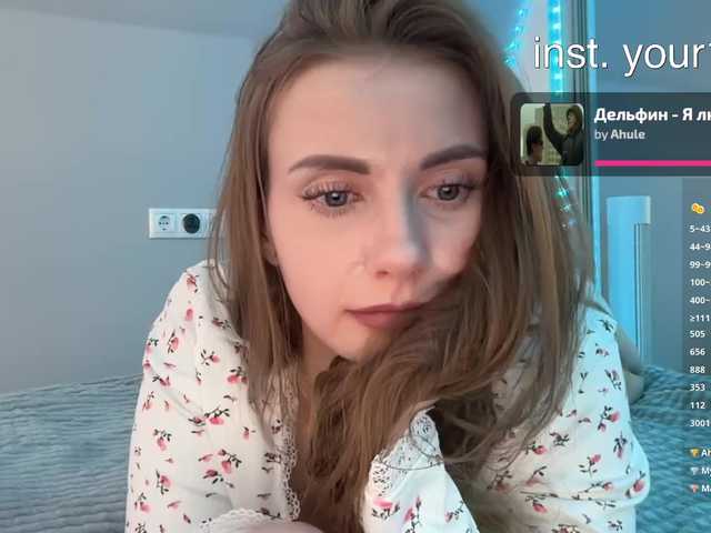 VikkiExtraCheese