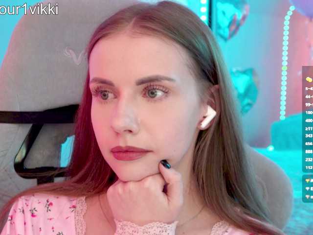 VikkiExtraCheese
