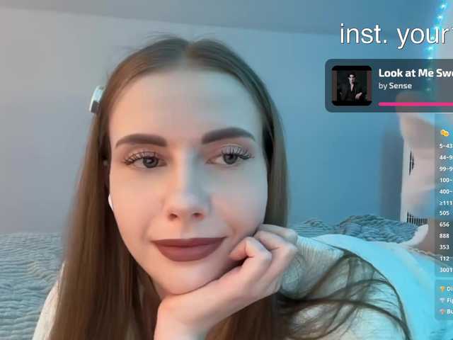 -VikkiL0vesCheese- live cam on BongaCams