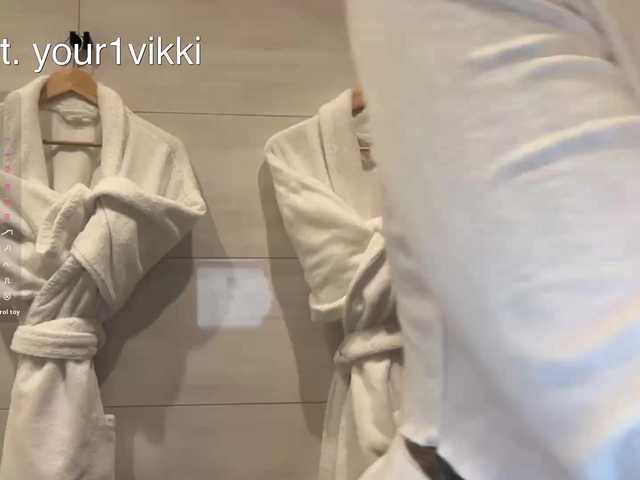 VikkiExtraCheese