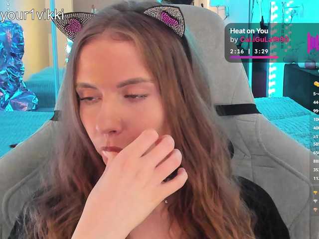 VikkiExtraCheese