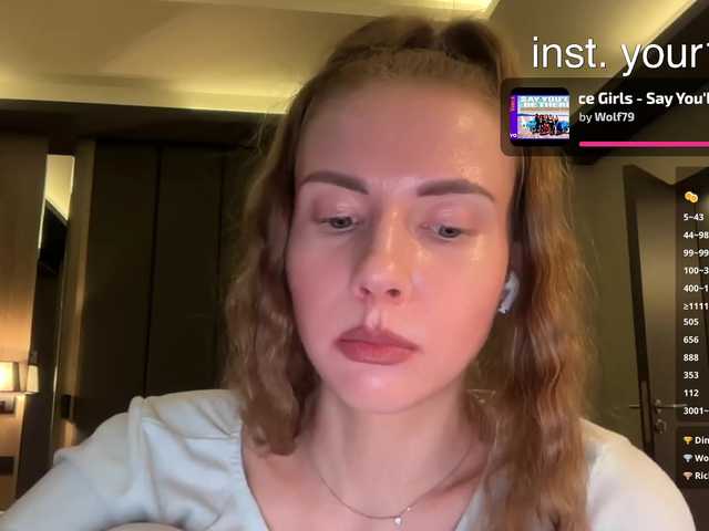-VikkiL0vesCheese- live cam on BongaCams