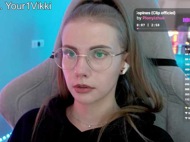 VikkiExtraCheese