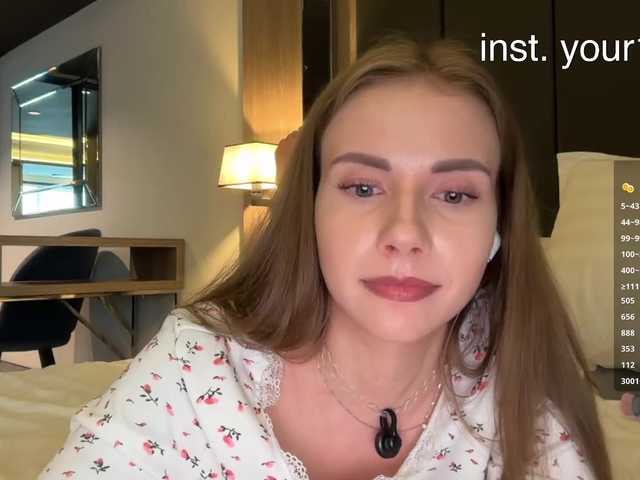 -VikkiL0vesCheese-