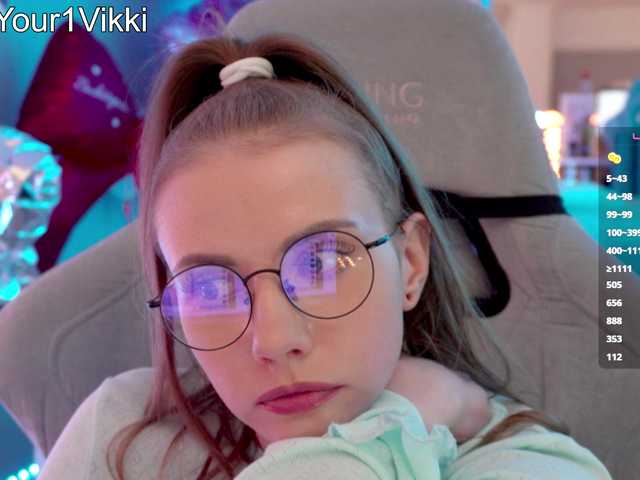 -VikkiL0vesCheese- live cam on BongaCams