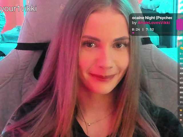 -VikkiL0vesCheese-