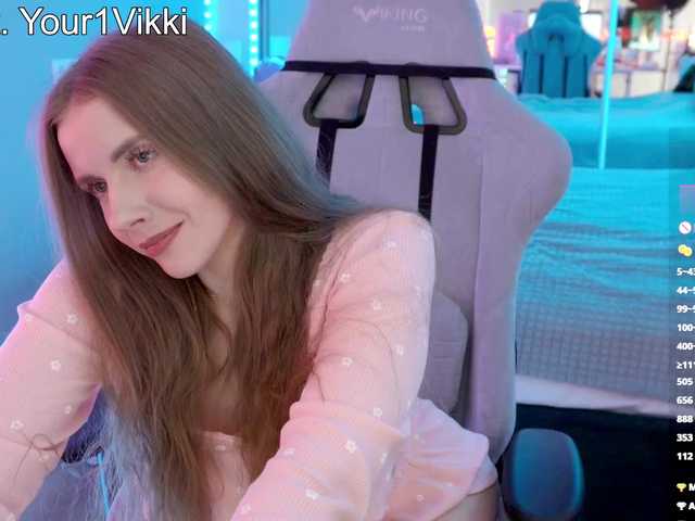 VikkiExtraCheese live webcam show