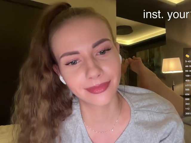 -VikkiL0vesCheese-
