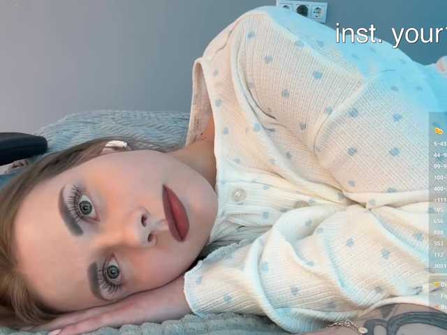 -VikkiL0vesCheese- live cam on BongaCams